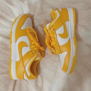 Nike low blazers